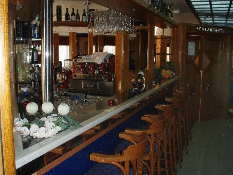 Hotel Conte Промайна Екстер'єр фото